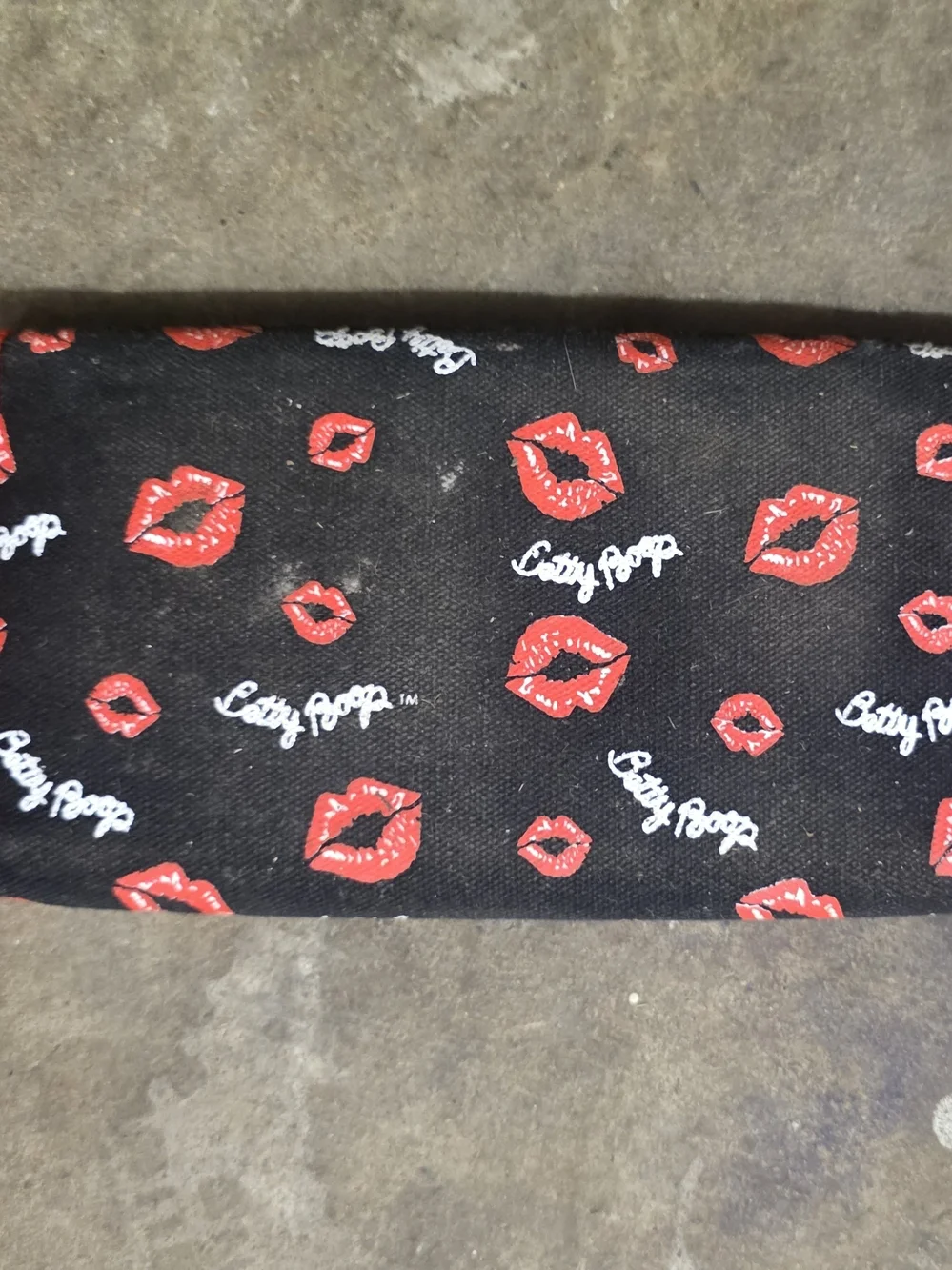 Betty Boop Black & Red Kiss Wallet